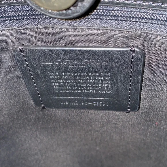 Coach City Tote Signature Logo Canvas Large Tote with Bee Print Like New - Picture 6 of 14